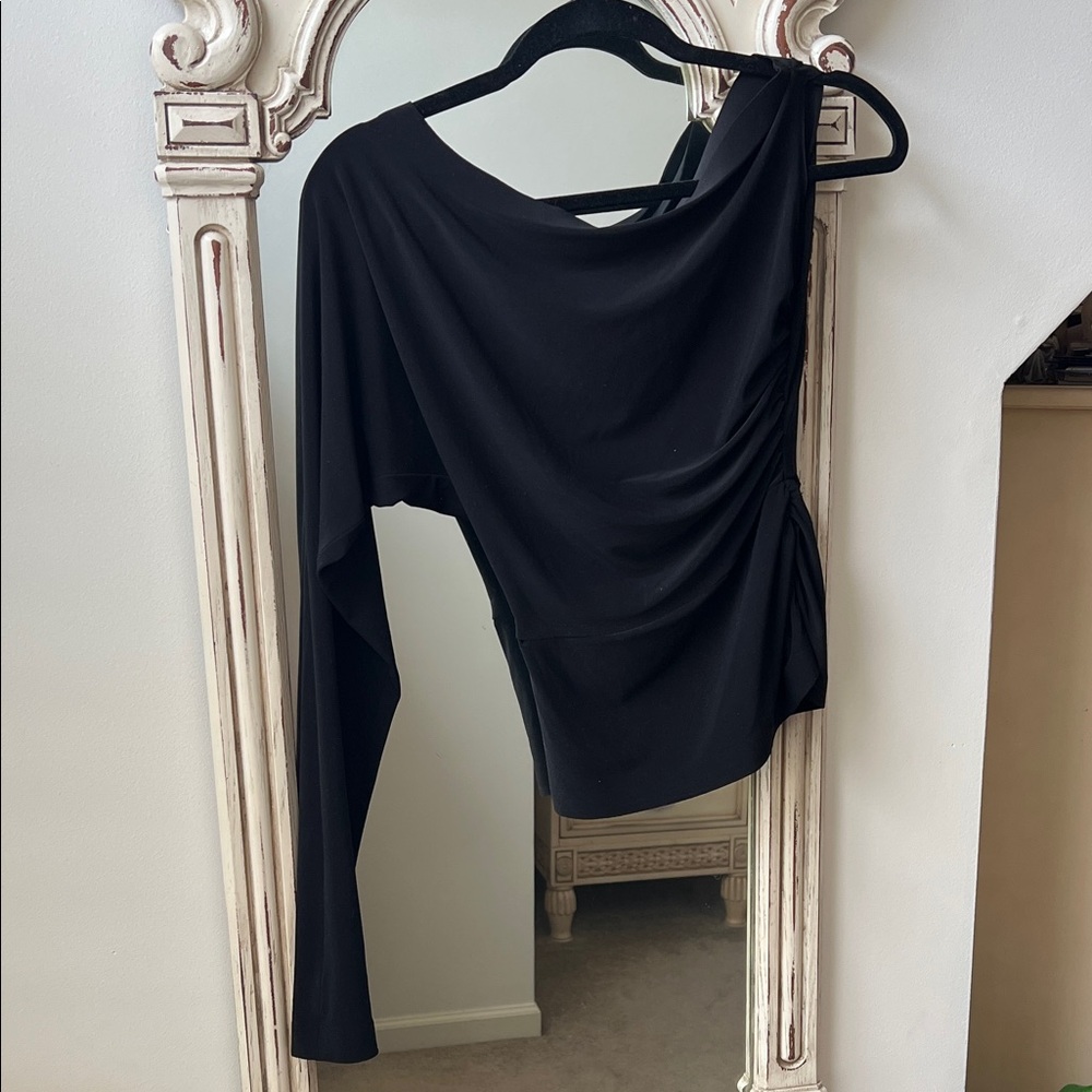 Stylish Black One-Shoulder Top